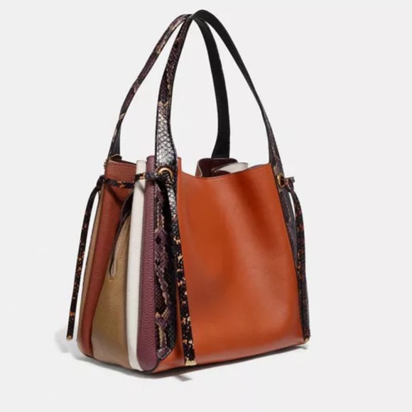 Coach Handbags - RARE Coach Harmony Hobo bag